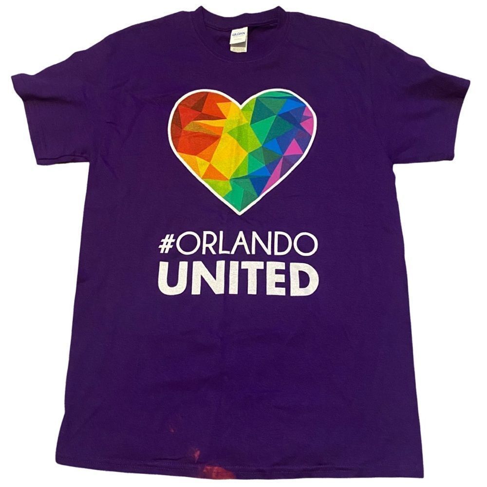 Orlando United Tee Size M Gildan Purple